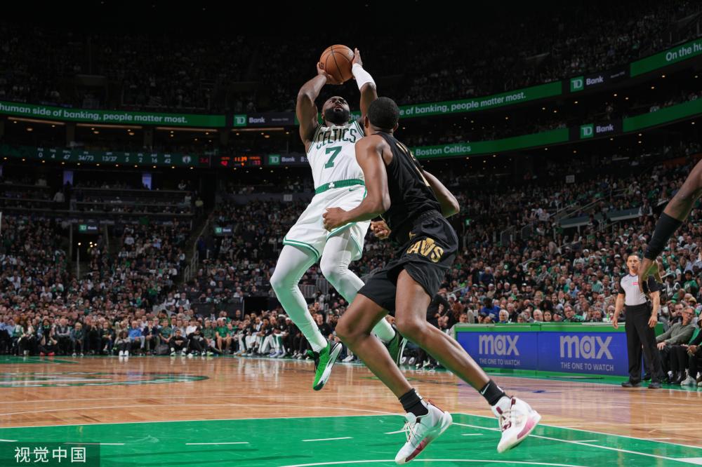 英博展现出 英博展现出