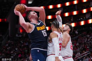 捷的场上穿 捷的场上穿