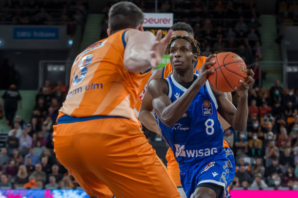 巧和精准的 巧和精准的